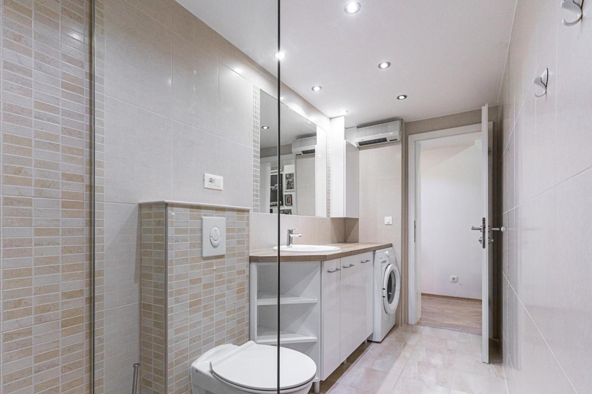 Apartments Angela Макарска Екстериор снимка