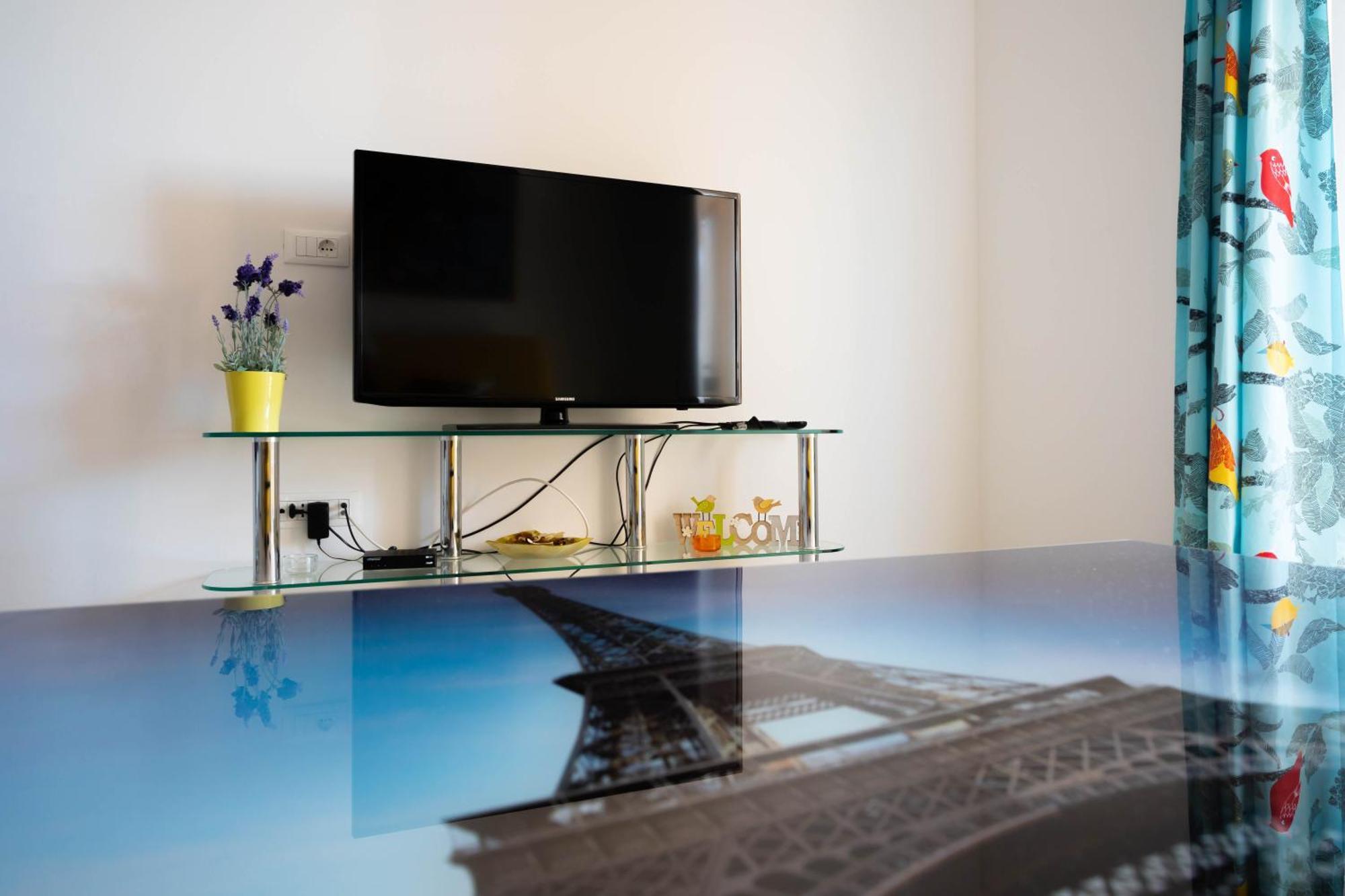 Apartments Angela Макарска Екстериор снимка
