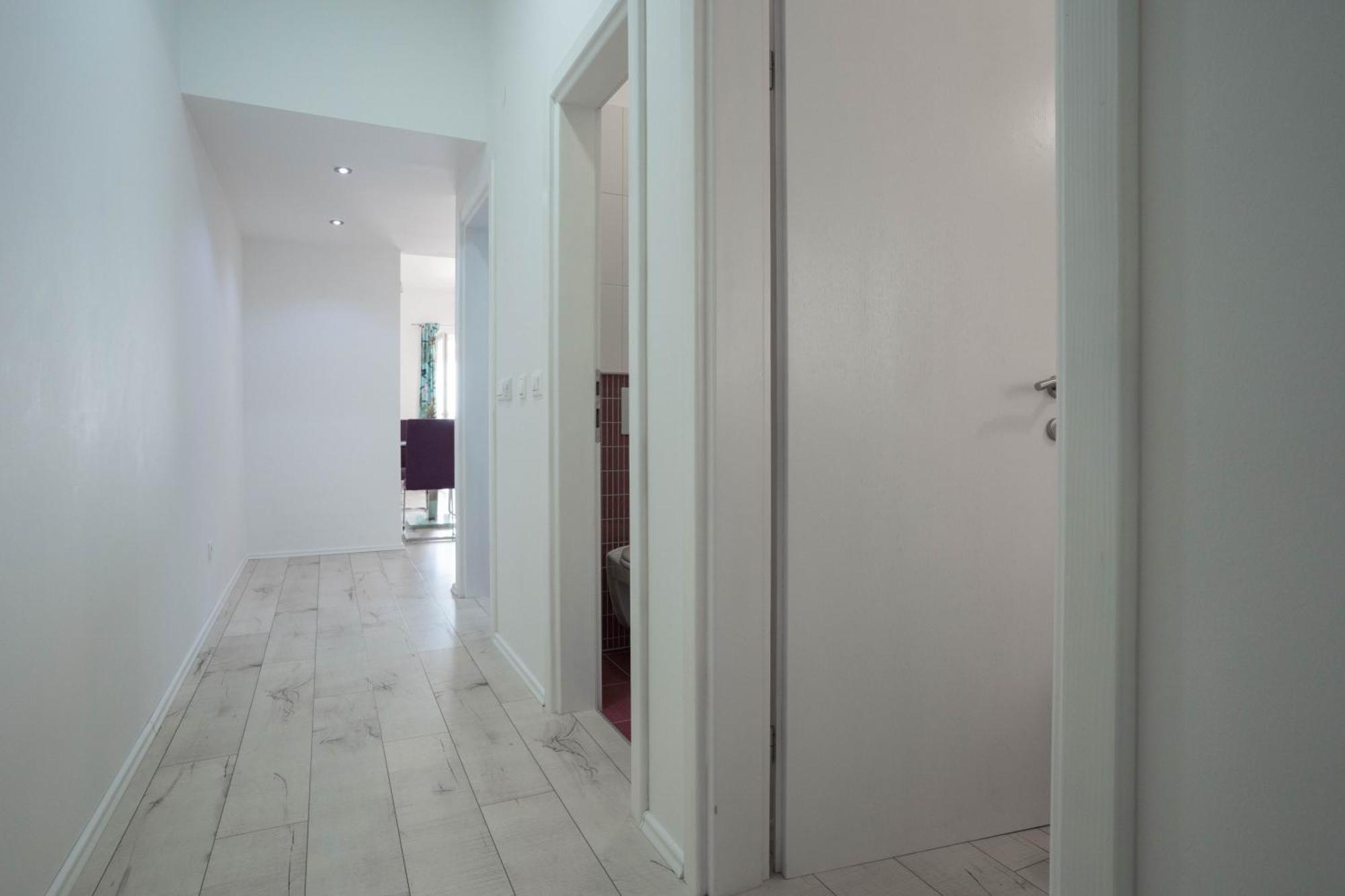 Apartments Angela Макарска Екстериор снимка